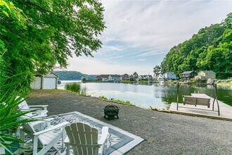 31 Schnackel Dr in Rochester, NY - Building Photo - Building Photo
