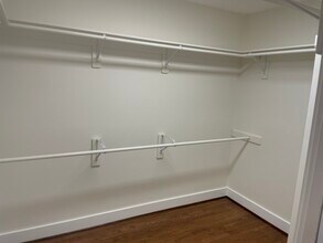 1523 Carmona Ave in Los Angeles, CA - Foto de edificio - Building Photo