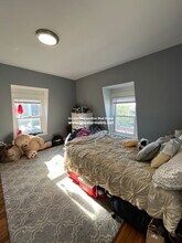 874 E 4th St, Unit 2 in Boston, MA - Building Photo - Building Photo
