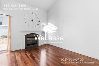 10956 Creekbridge Pl in San Diego, CA - Building Photo - Building Photo