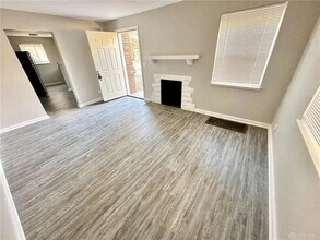 2714 Holmes Ave in Dayton, OH - Building Photo - Building Photo