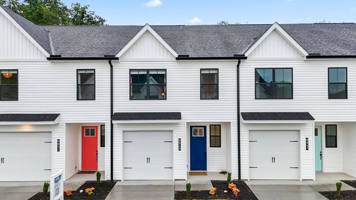 8849 Chapman Trce Wy in Knoxville, TN - Building Photo
