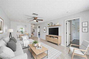 6300 South Pointe Blvd in Ft. Myers, FL - Building Photo