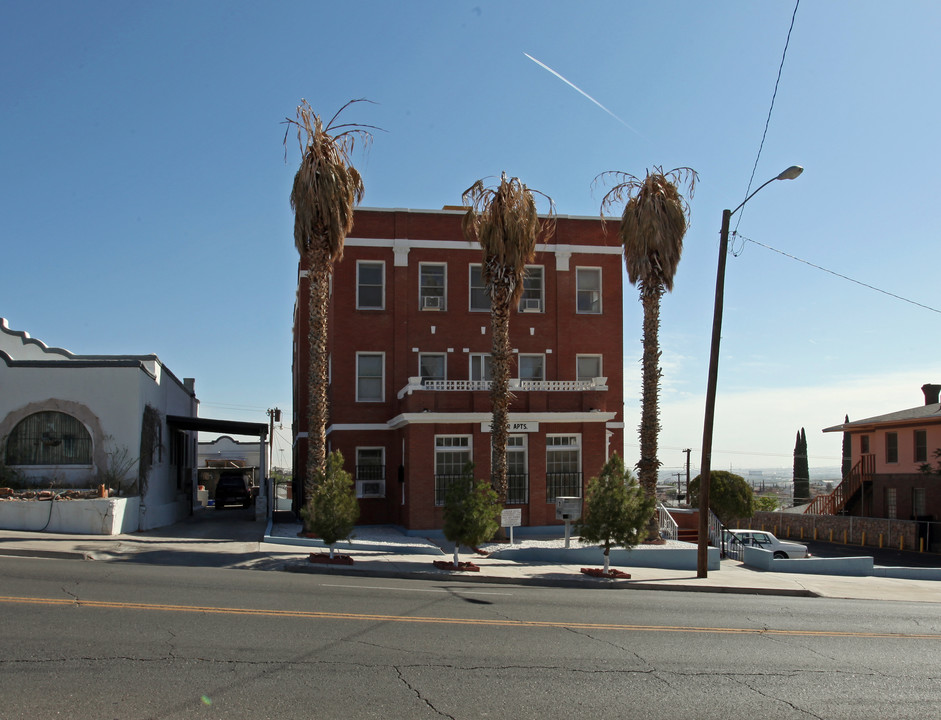 Lamar apartments in El Paso, TX - Building Photo