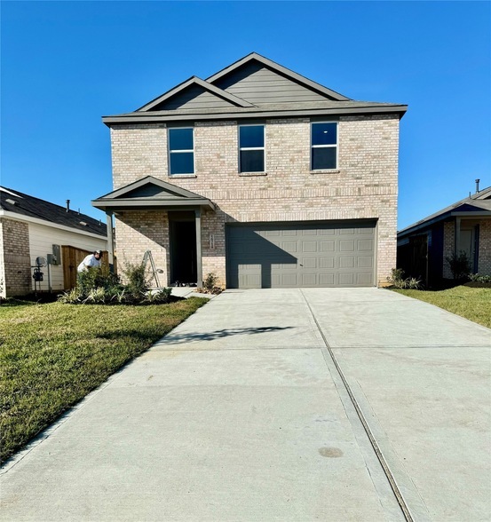 16718 Largetooth Aspen Ln, Unit N516 in New Caney, TX - Foto de edificio