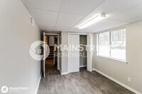 9018 Hurst Ct photo'