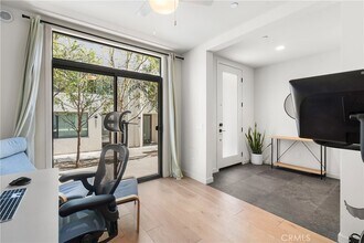 4524 Ayla Ln in Los Angeles, CA - Foto de edificio - Building Photo