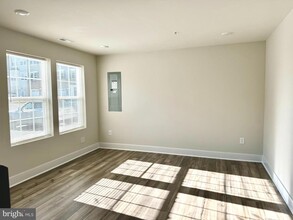 1456 Clingmans Dome Dr in Frederick, MD - Building Photo - Building Photo