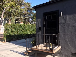 4 Units in Silver Lake in Los Angeles, CA - Building Photo - Building Photo