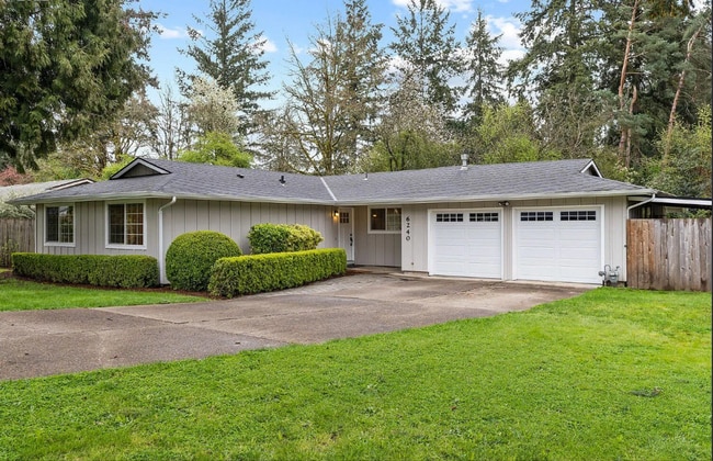 6240 SW Shakespeare St in Lake Oswego, OR - Building Photo - Building Photo