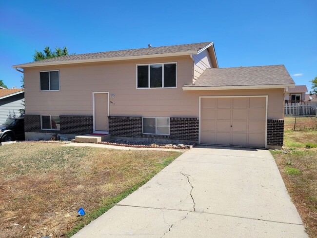 property at 4445 Drummond S