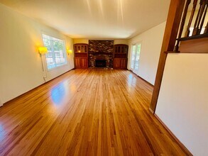 1220 Arthur Ct in Los Altos, CA - Building Photo - Building Photo