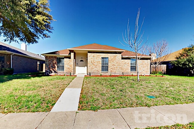 1712 Tigris Trail in Mesquite, TX - Foto de edificio - Building Photo
