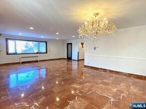330 Westview Ave in Fort Lee, NJ - Building Photo - Building Photo