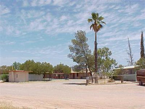 Ben Val Apartments in Tucson, AZ - Foto de edificio - Building Photo