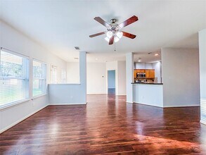 6023 Indian Creek in Missouri City, TX - Building Photo - Building Photo