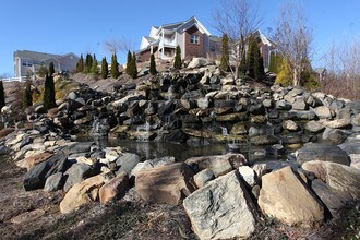 Robinhood Court Apartments and Villas in Winston-Salem, NC - Building Photo - Building Photo