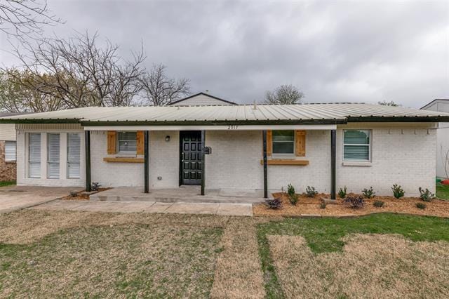 property at 2917 Dale Dr