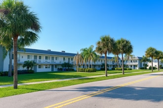 1200 S Broadway Lantana, FL 33462 in Lantana, FL - Building Photo - Building Photo