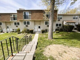11 The Blvd in Cold Spring, NY - Building Photo