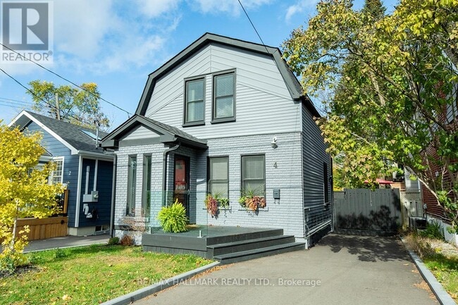 property at 4 Freeman St