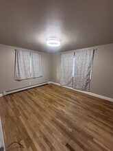 1934 Crest St in Klamath Falls, OR - Building Photo - Building Photo