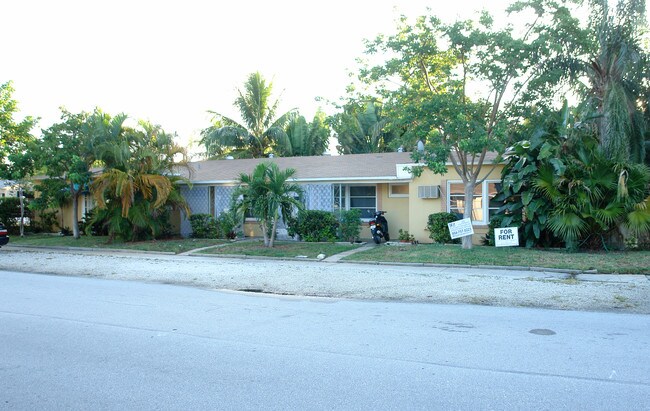 420 NE 14th Ave in Fort Lauderdale, FL - Building Photo - Building Photo