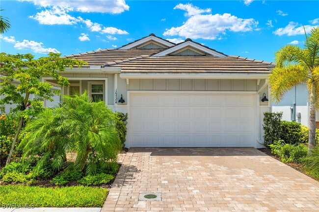 16724 Seasons Coast Dr in Bonita Springs, FL - Foto de edificio - Building Photo