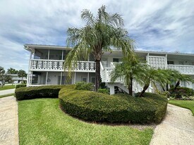 1140 S Orlando Ave in Maitland, FL - Building Photo