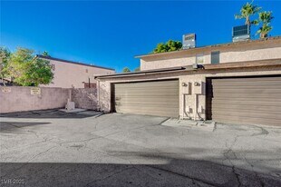 4339 Spencer St in Las Vegas, NV - Building Photo