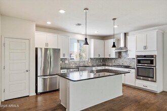 5152 E Desert Forest Trail in Cave Creek, AZ - Building Photo - Building Photo