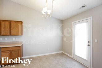 10622 Deercrest Ln in Indianapolis, IN - Building Photo - Building Photo