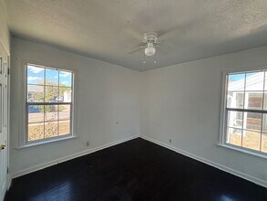 1053 Chamberlain St in Corpus Christi, TX - Building Photo - Building Photo