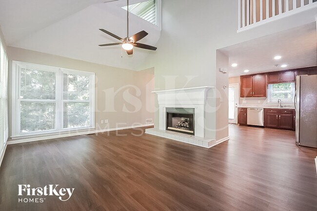 4927 Wade Valley Way in Cumming, GA - Building Photo - Building Photo