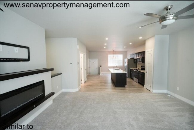 1404 NE Polk Dr in Grimes, IA - Building Photo - Building Photo