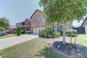 3011 Brisk Autumn Dr in Richmond, TX - Foto de edificio - Building Photo