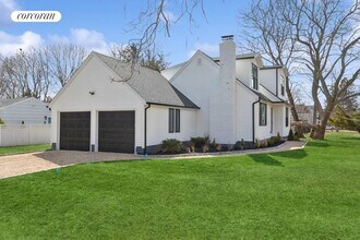 1 Friese Dr in East Quogue, NY - Building Photo - Building Photo