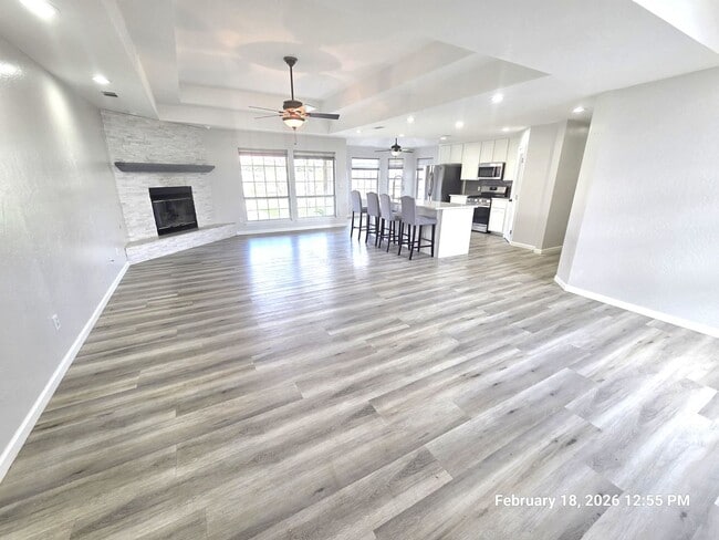 4722 W La Vida Ave in Visalia, CA - Building Photo - Building Photo