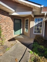 1105 Estate Dr in Johnson City, TN - Building Photo