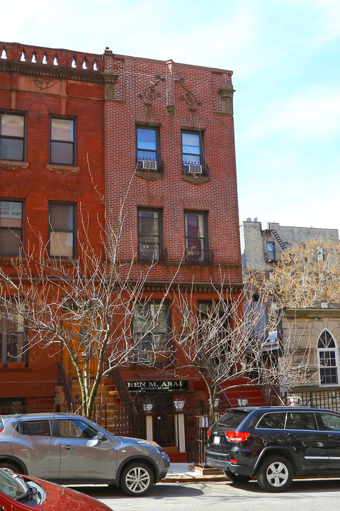 508 W 157th St in New York, NY - Building Photo