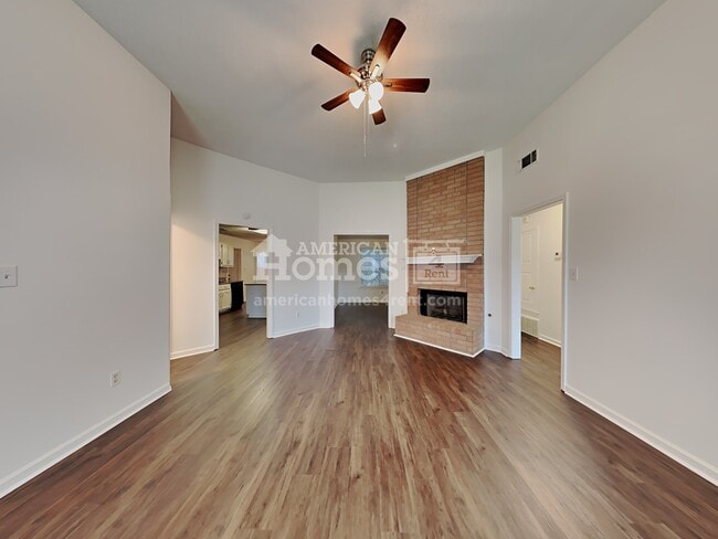 245 Brookstone Cove in Collierville, TN - Building Photo - Building Photo