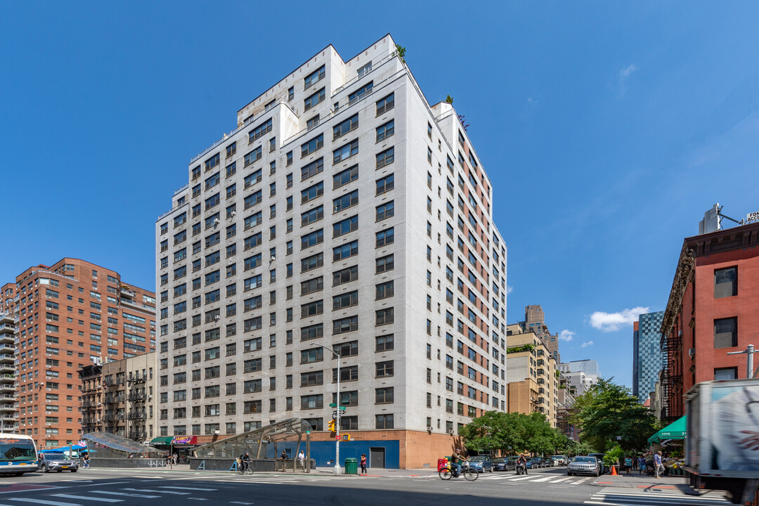 The Mayfair in New York, NY - Building Photo