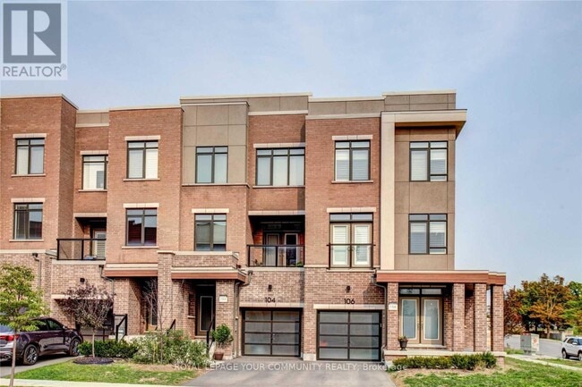 property at 104 Glenngarry Cres
