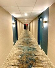 1055 River Rd, Unit 803 in Edgewater, NJ - Building Photo - Building Photo