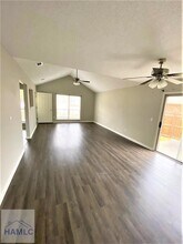 1758 Ashton Dr in Hinesville, GA - Foto de edificio - Building Photo