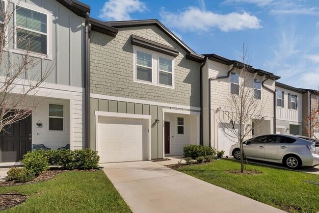 840 Grandin St in Davenport, FL - Building Photo - Building Photo