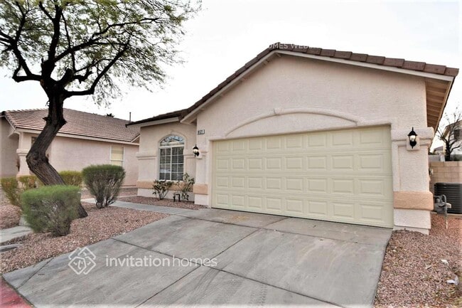 8121 Indigo Gully Ct in Las Vegas, NV - Building Photo - Building Photo