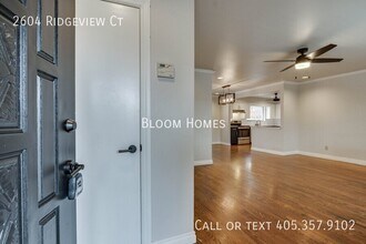 2604 Ridgeview Ct in The Village, OK - Building Photo - Building Photo