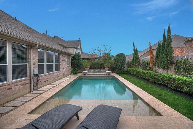 property at 9422 Cheslyn Ct