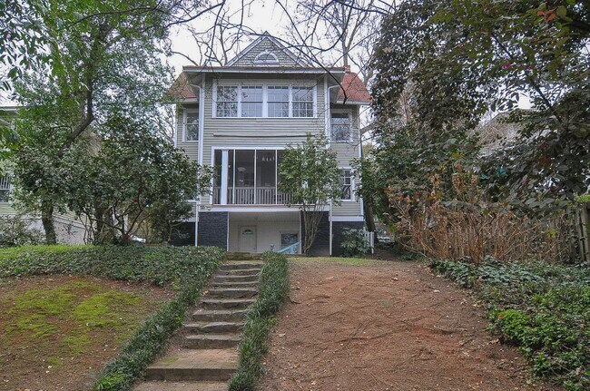 property at 1012 Laurens St